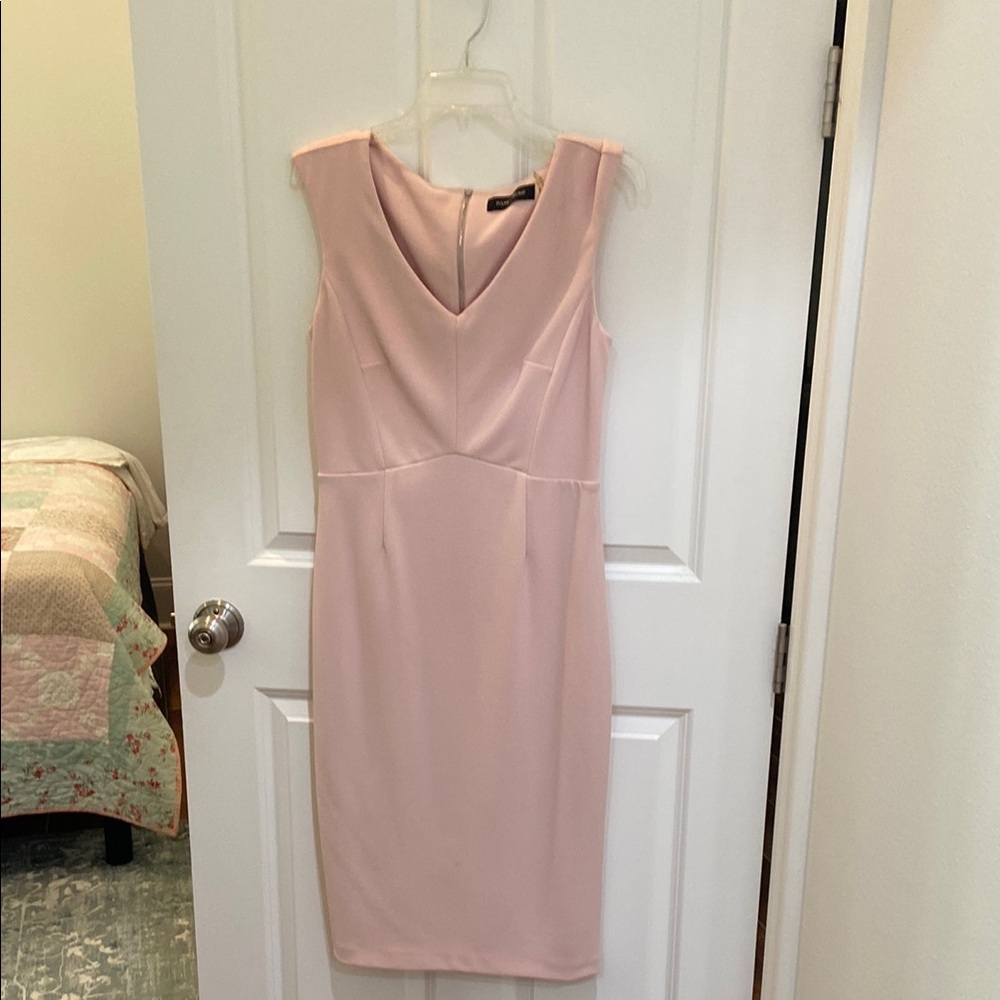 Elegant Pink Sleeveless Dress
